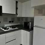 Domus 3* רומא