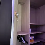 לינה וארוחת בוקר Domus